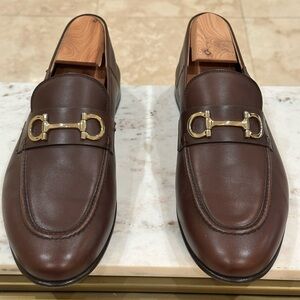 Men’s Salvatore Ferragamo loafers size 11